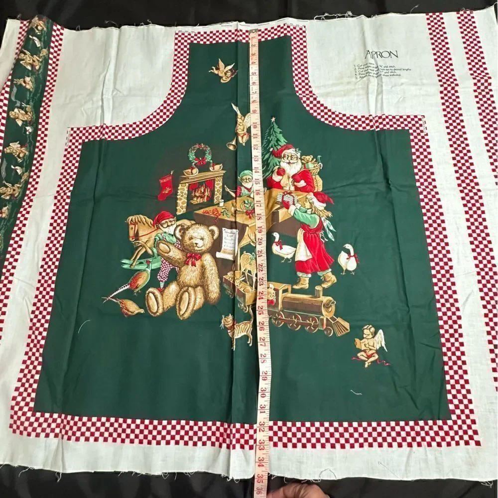 Vintage Lot Cut and Sew Festive Crafts - Wreath, Santa’s Stockings and Apron